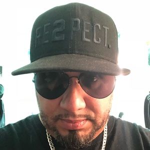 Meet your Posher, Glenn